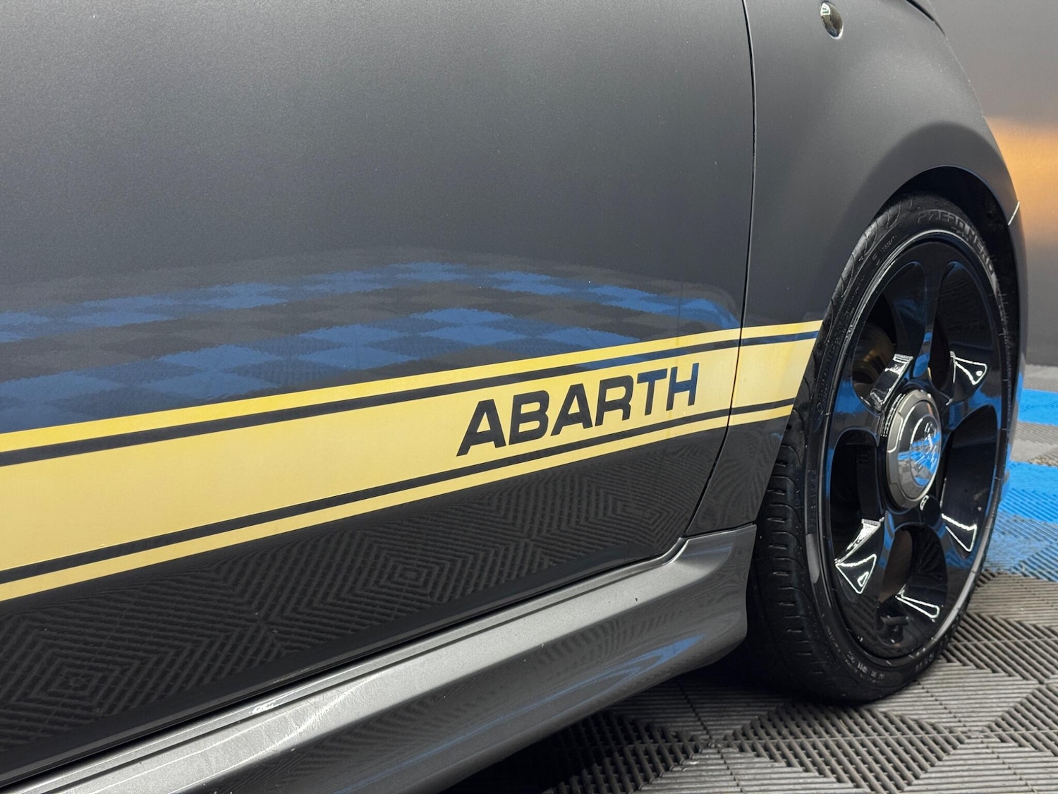 Used Abarth 500 2014 for sale - 77359035: Photo 28