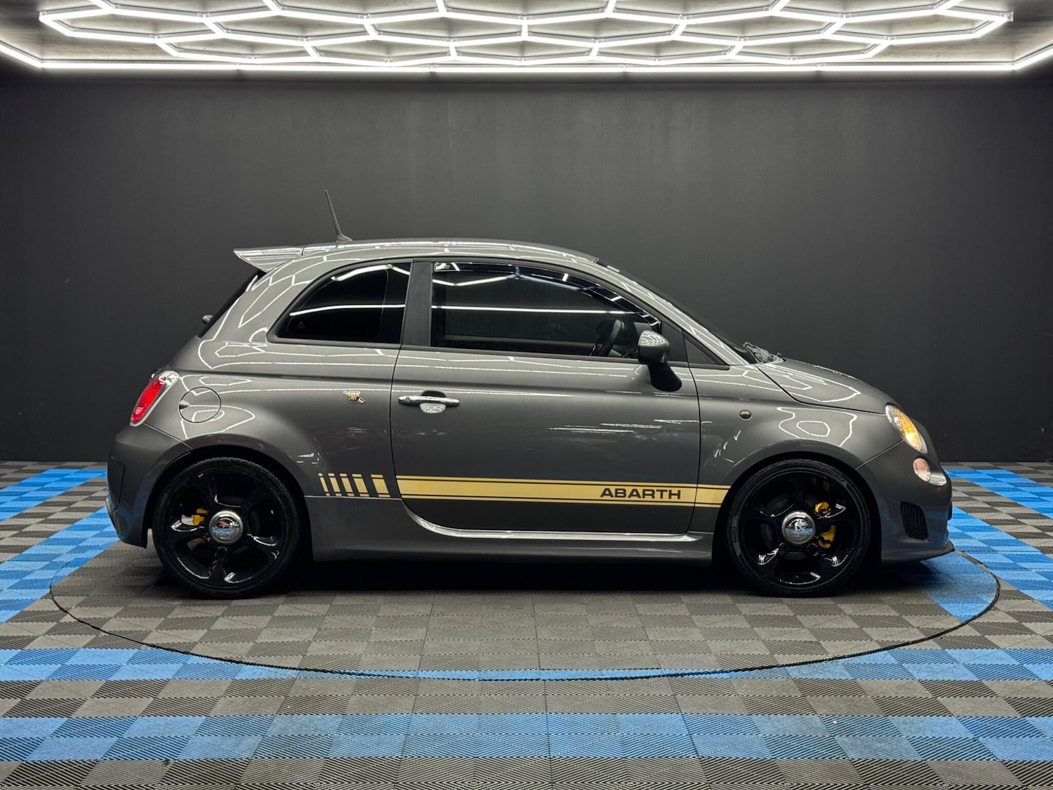 Used Abarth 500 2014 for sale - 77359035: Photo 4