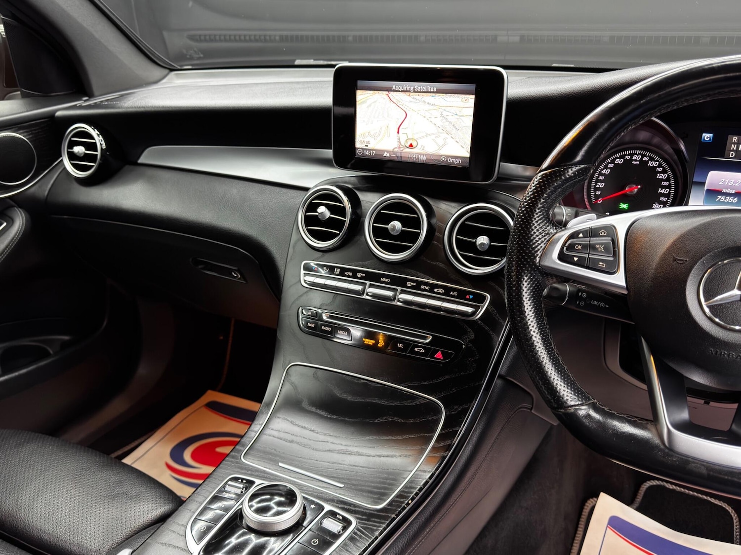 Used Mercedes-Benz GLC 2018 for sale - 76992006: Photo 24