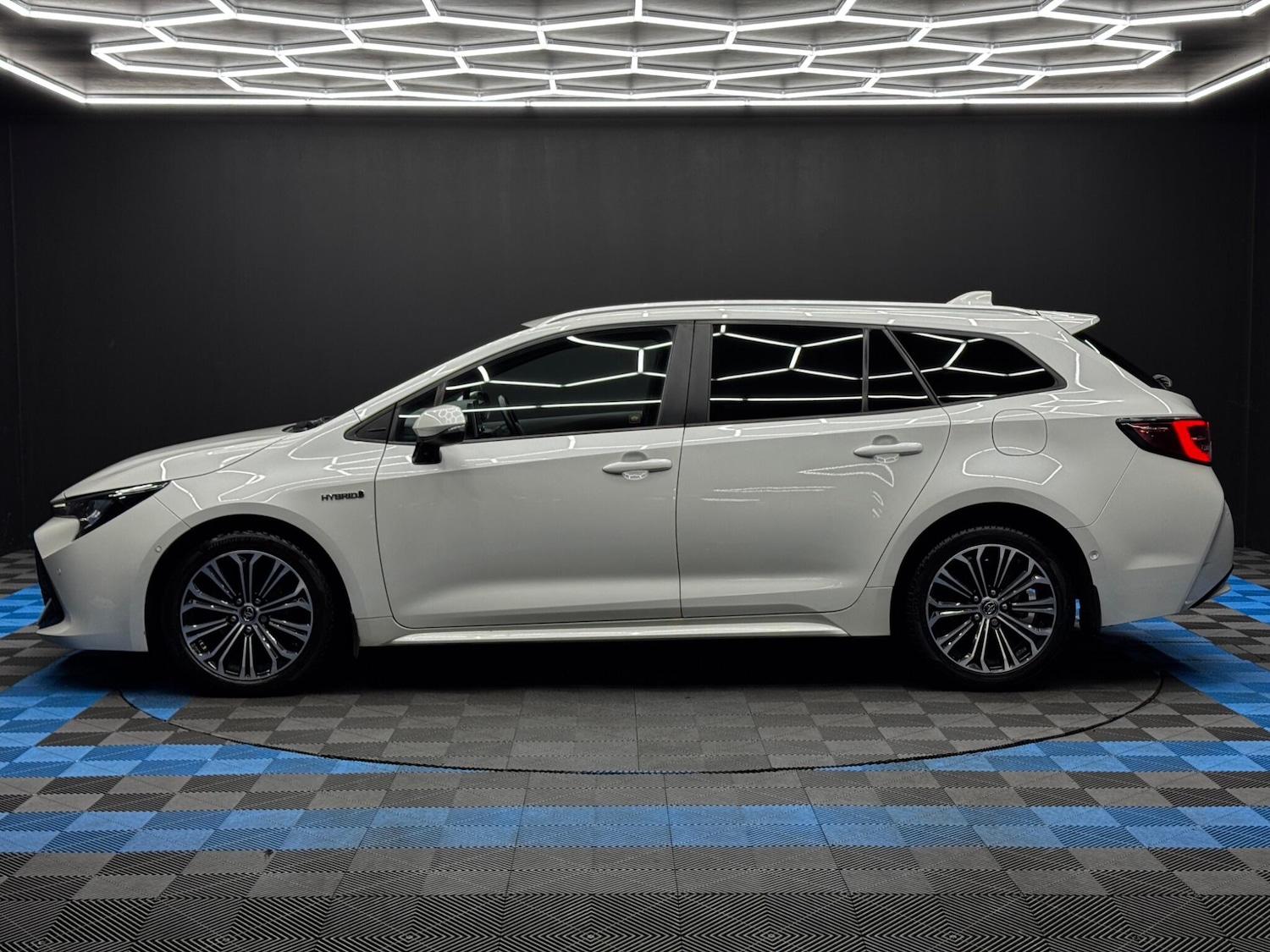 Used Toyota Corolla 2019 for sale - 76965121: Photo 8