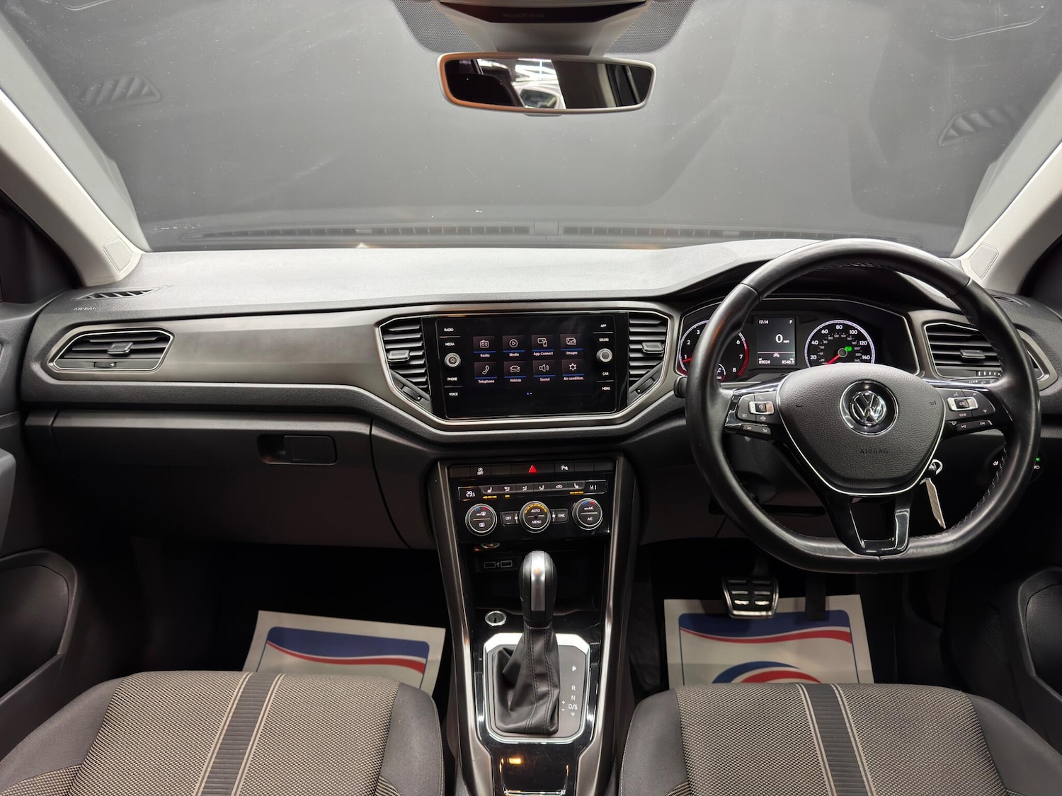 Used Volkswagen T-Roc 2019 for sale - 77050005: Photo 10