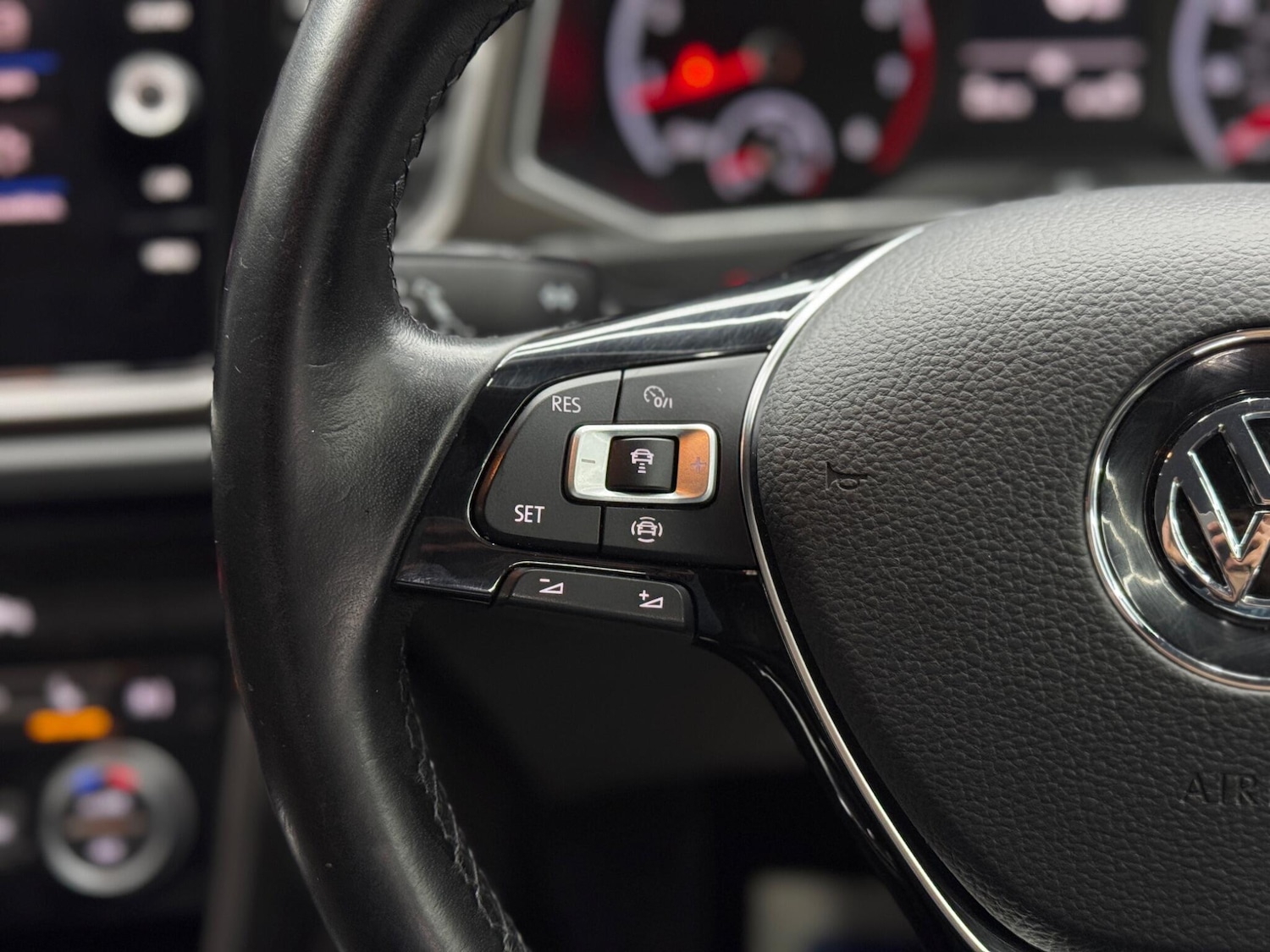 Used Volkswagen T-Roc 2019 for sale - 77050005: Photo 20