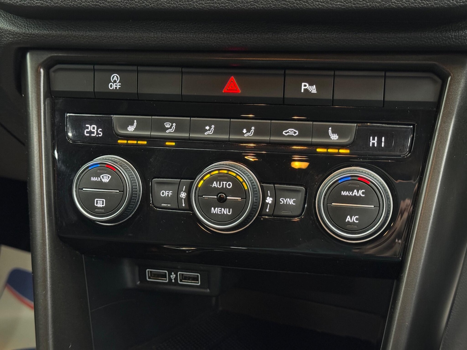 Used Volkswagen T-Roc 2019 for sale - 77050005: Photo 26