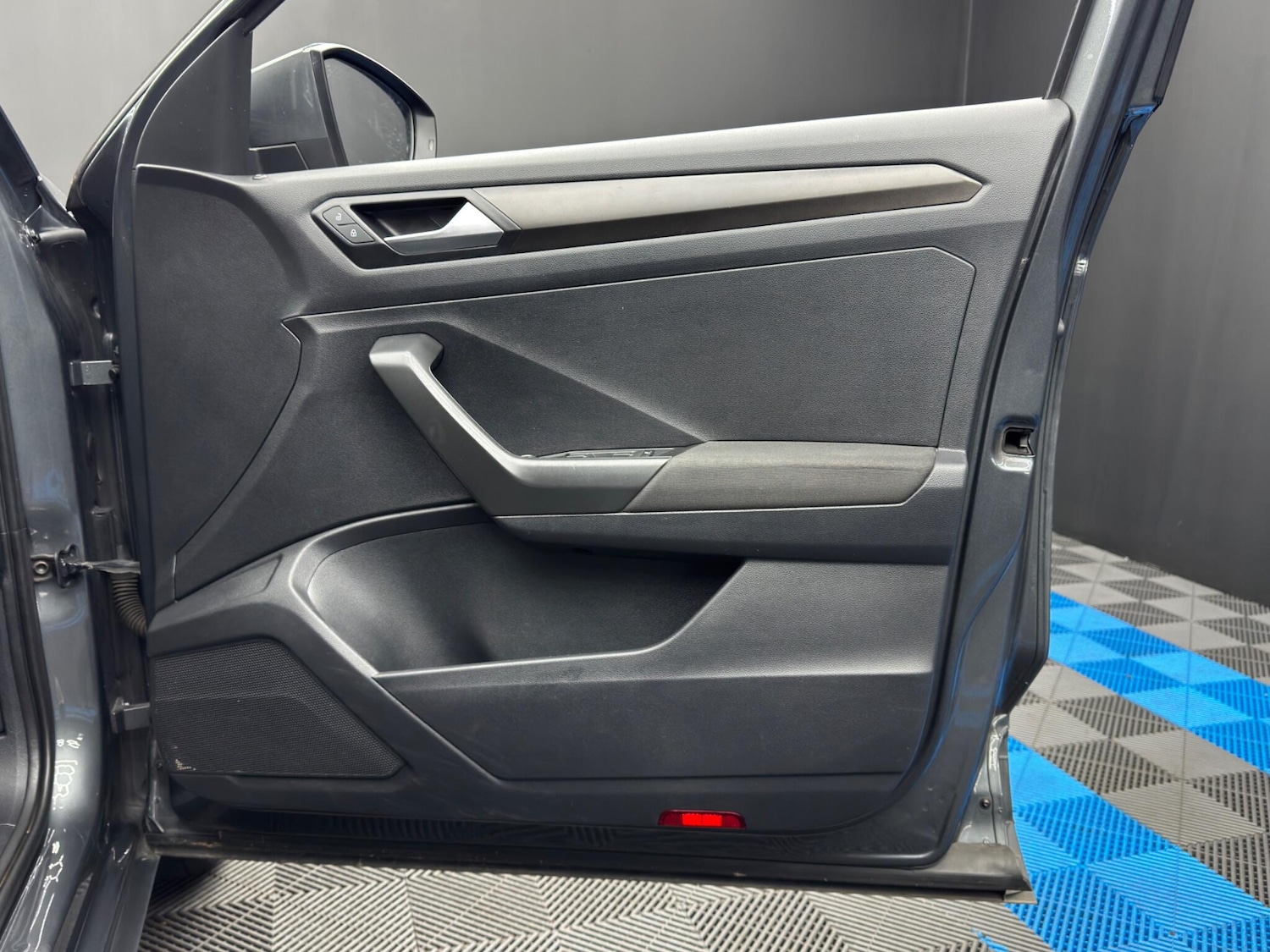 Used Volkswagen T-Roc 2019 for sale - 77050005: Photo 37