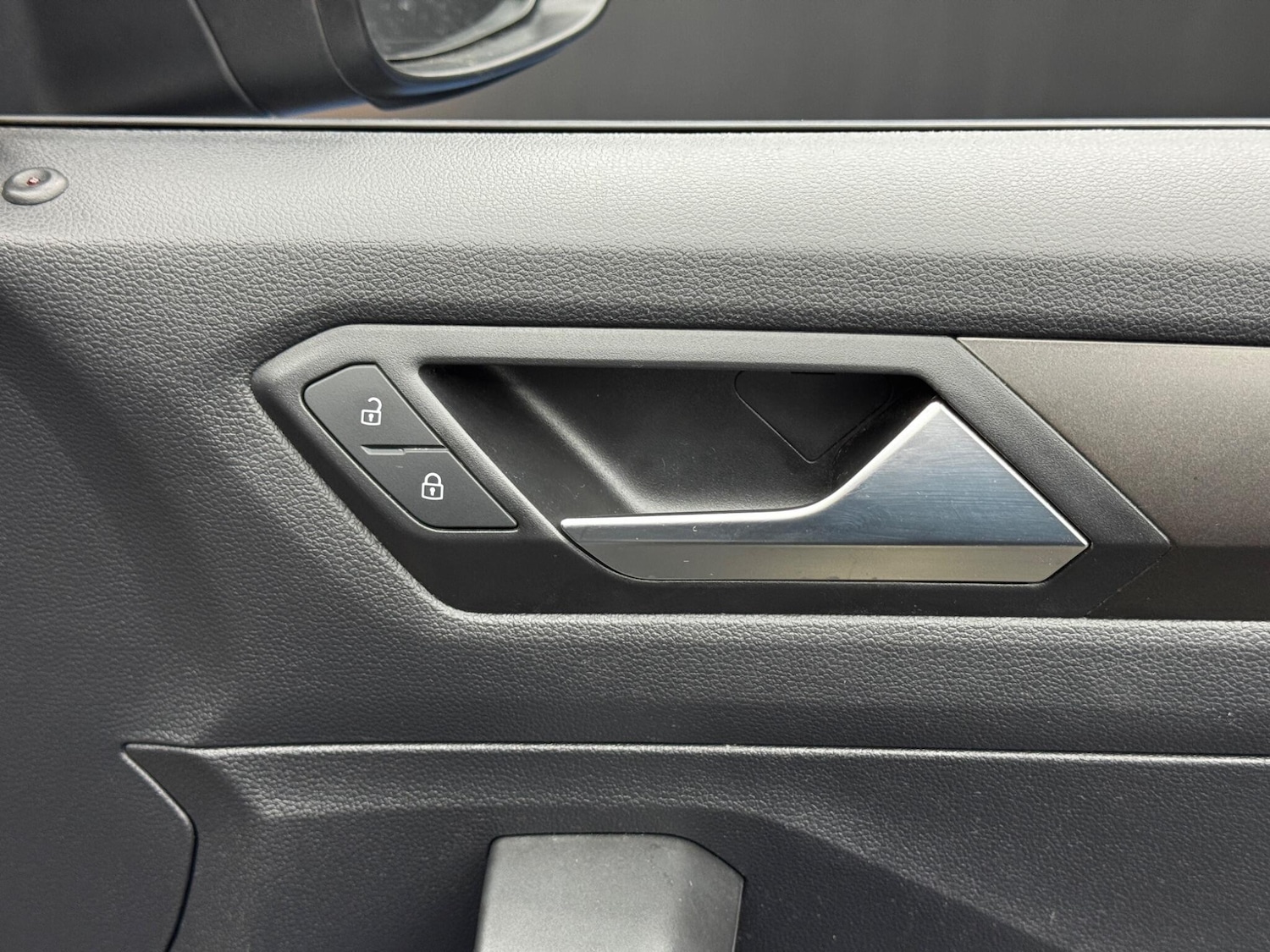 Used Volkswagen T-Roc 2019 for sale - 77050005: Photo 38