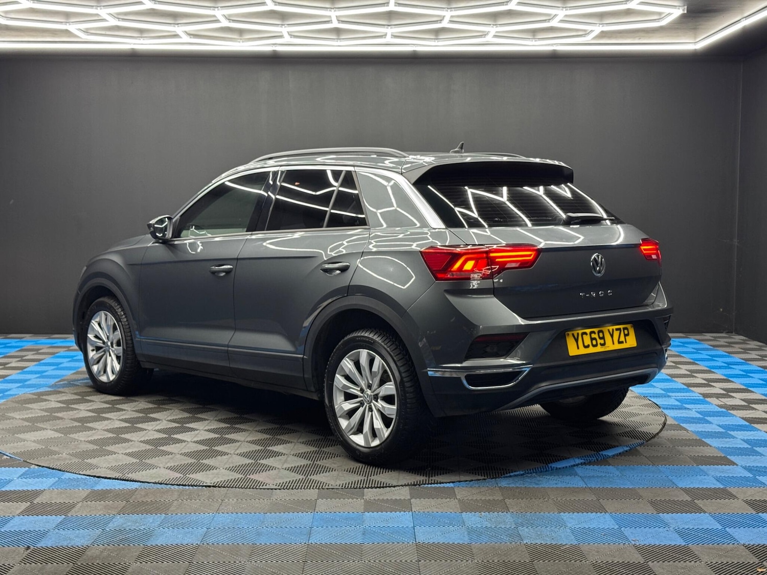 Used Volkswagen T-Roc 2019 for sale - 77050005: Photo 7