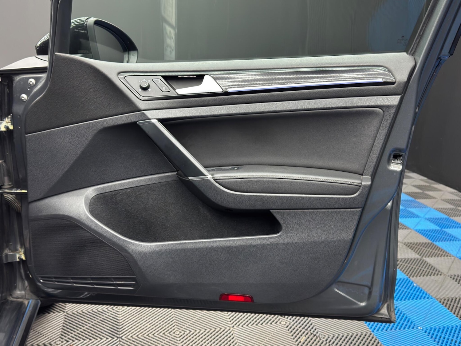 Used Volkswagen Golf 2018 for sale - 77109442: Photo 40