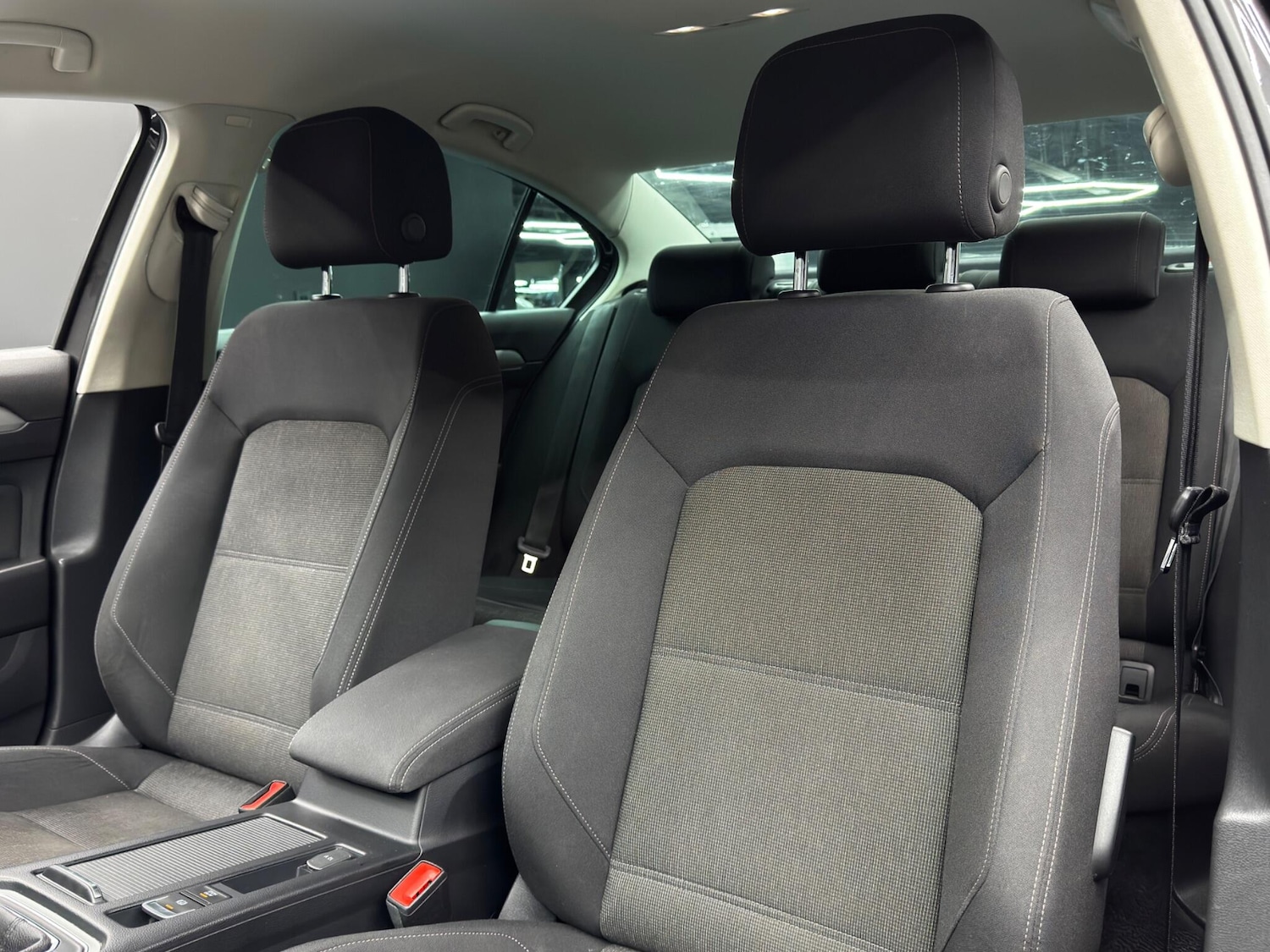 Used Volkswagen Passat for sale - 78135572: Photo 14