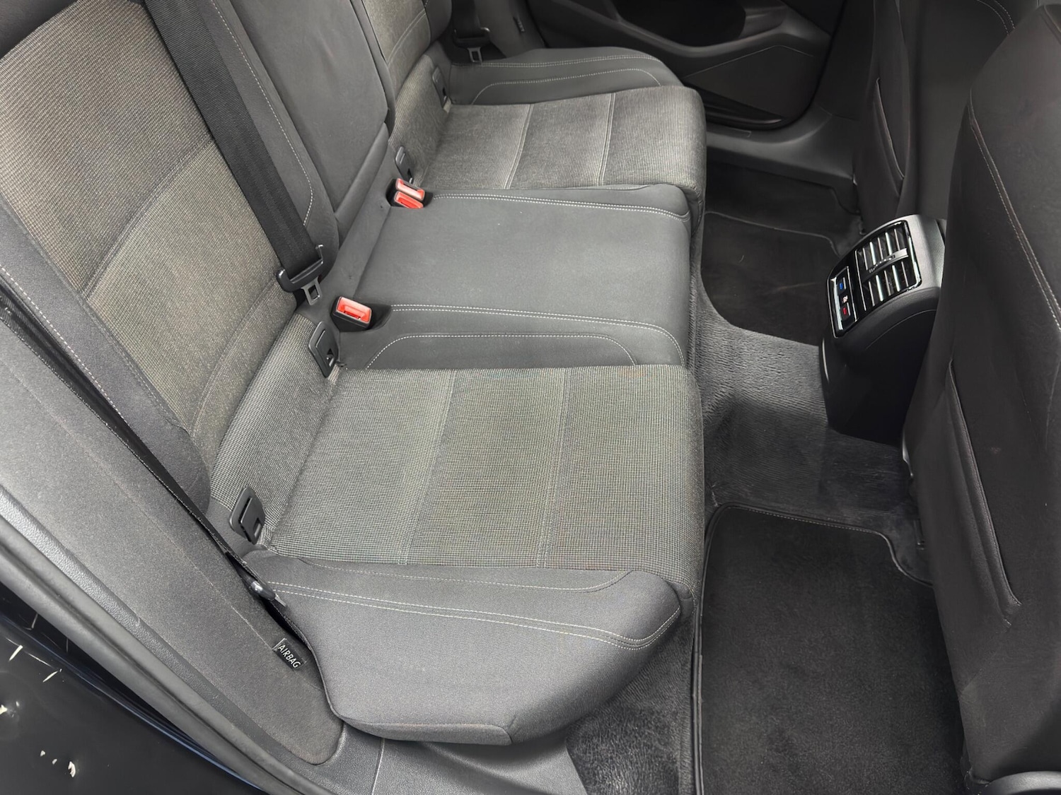 Used Volkswagen Passat for sale - 78135572: Photo 16