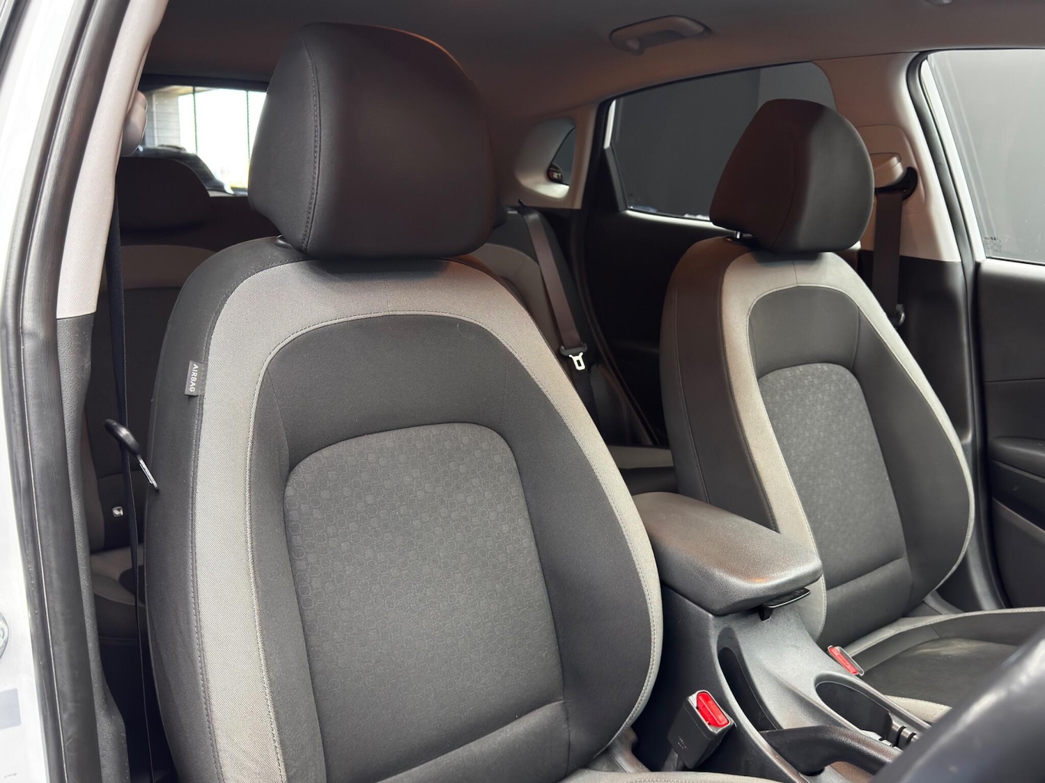 Used Hyundai KONA for sale - 78127795: Photo 12