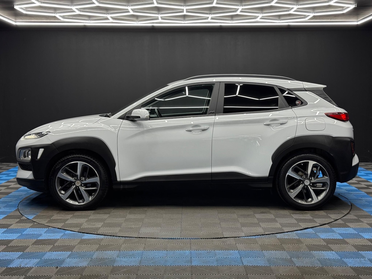 Used Hyundai KONA for sale - 78127795: Photo 8