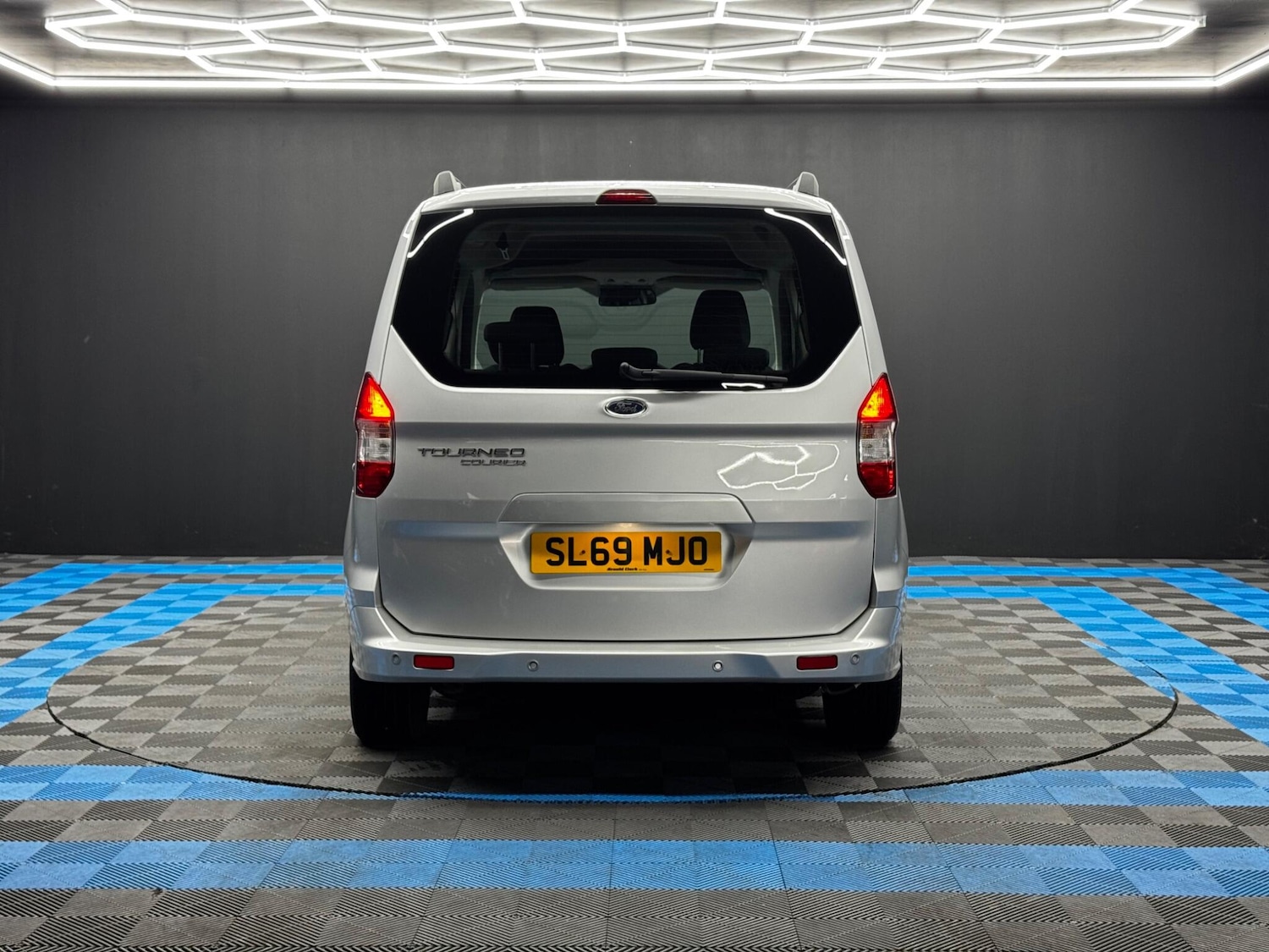 Used Ford Tourneo Courier 2019 for sale - 76512972: Photo 6