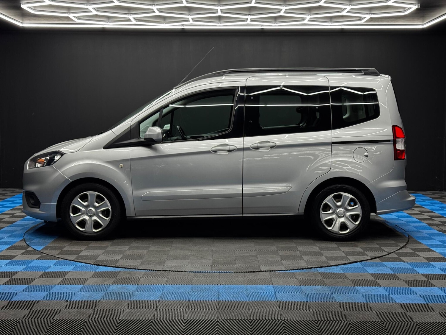 Used Ford Tourneo Courier 2019 for sale - 76512972: Photo 8