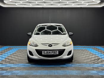 Used Mazda Mazda2 2014 for sale - 79677503: Photo