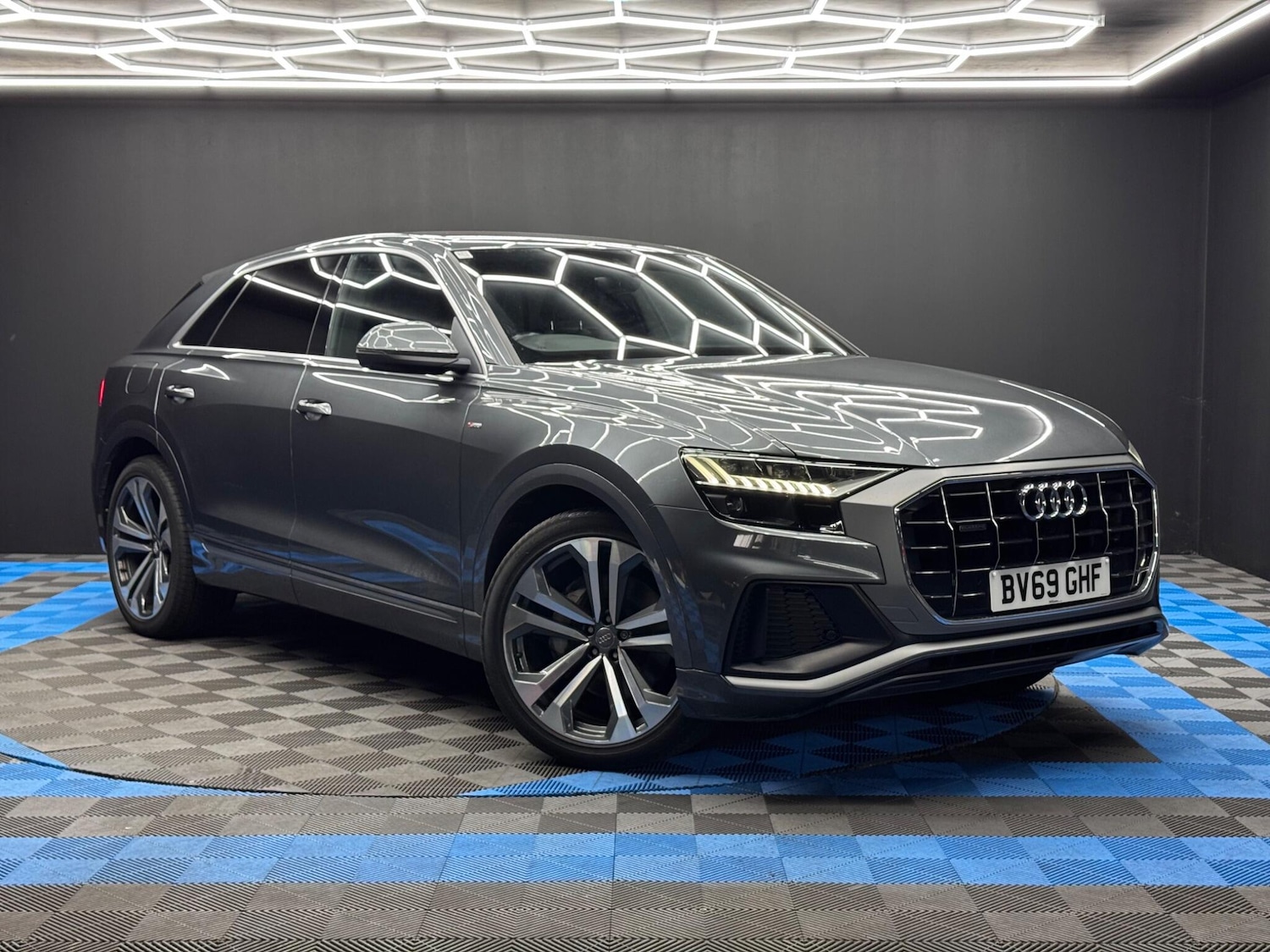 Used Audi Q8 2019 for sale - 76214453: Photo 1