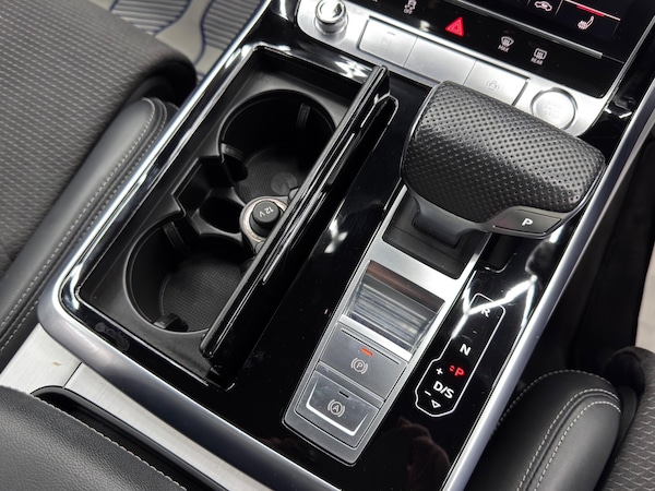 Used Audi Q8 2019 for sale - 76214453: Photo 25