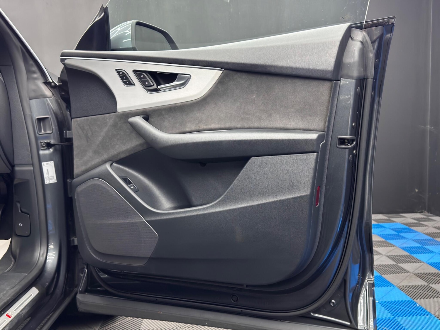 Used Audi Q8 2019 for sale - 76214453: Photo 42