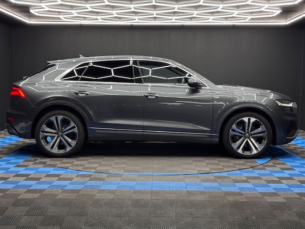 Used Audi Q8 2019 for sale - 76214453: Photo 4