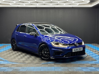 Used Volkswagen Golf 2019 for sale - 78085721: Photo