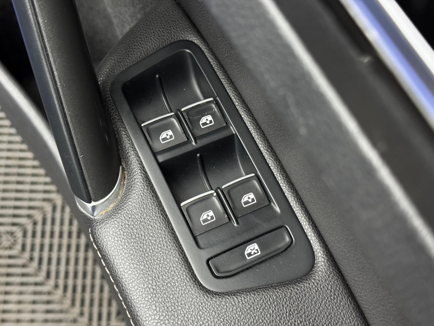 Used Volkswagen Golf 2019 for sale - 78085721: Photo 44