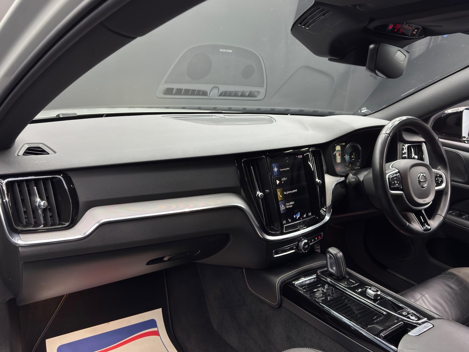 Used Volvo V60 for sale - 77016928: Photo 11