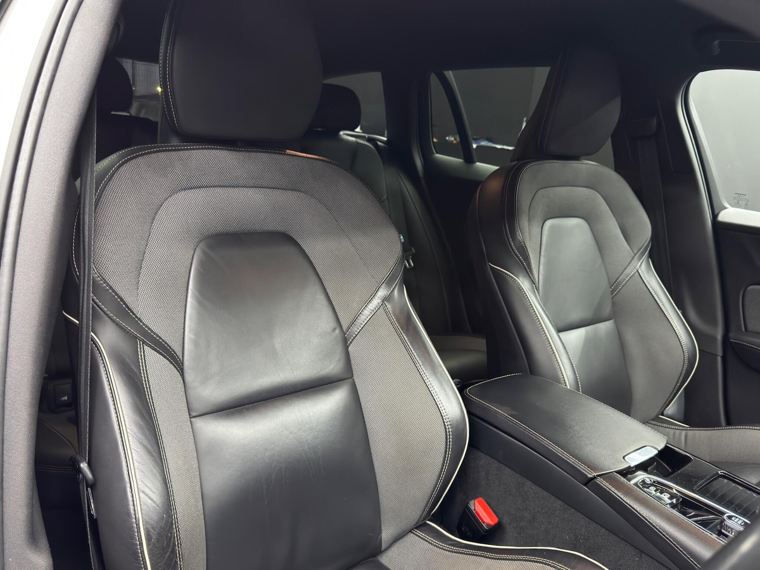 Used Volvo V60 for sale - 77016928: Photo 12