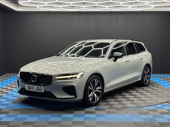 Used Volvo V60 2021 for sale - 77016928: Photo