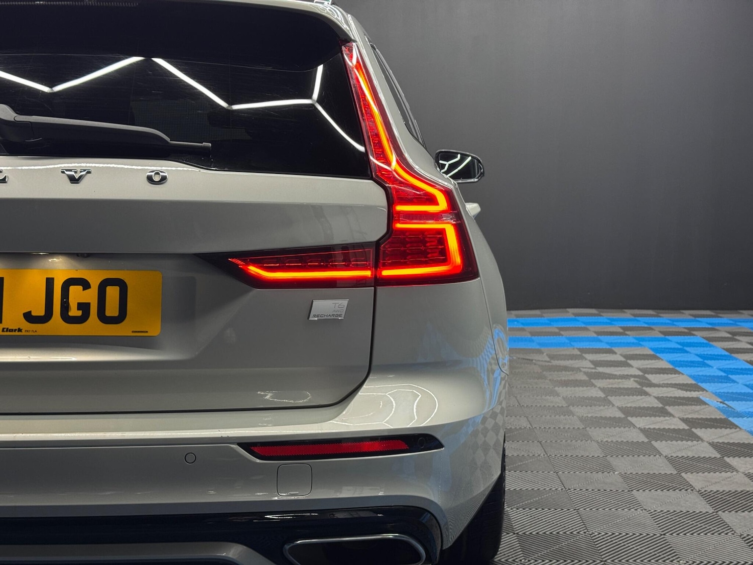 Used Volvo V60 for sale - 77016928: Photo 40