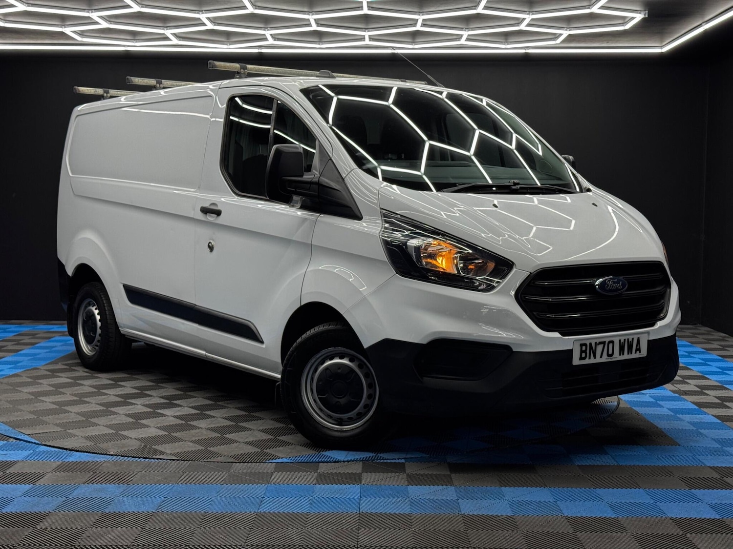 Used Ford Transit Custom 2020 for sale - 76667167: Photo 1
