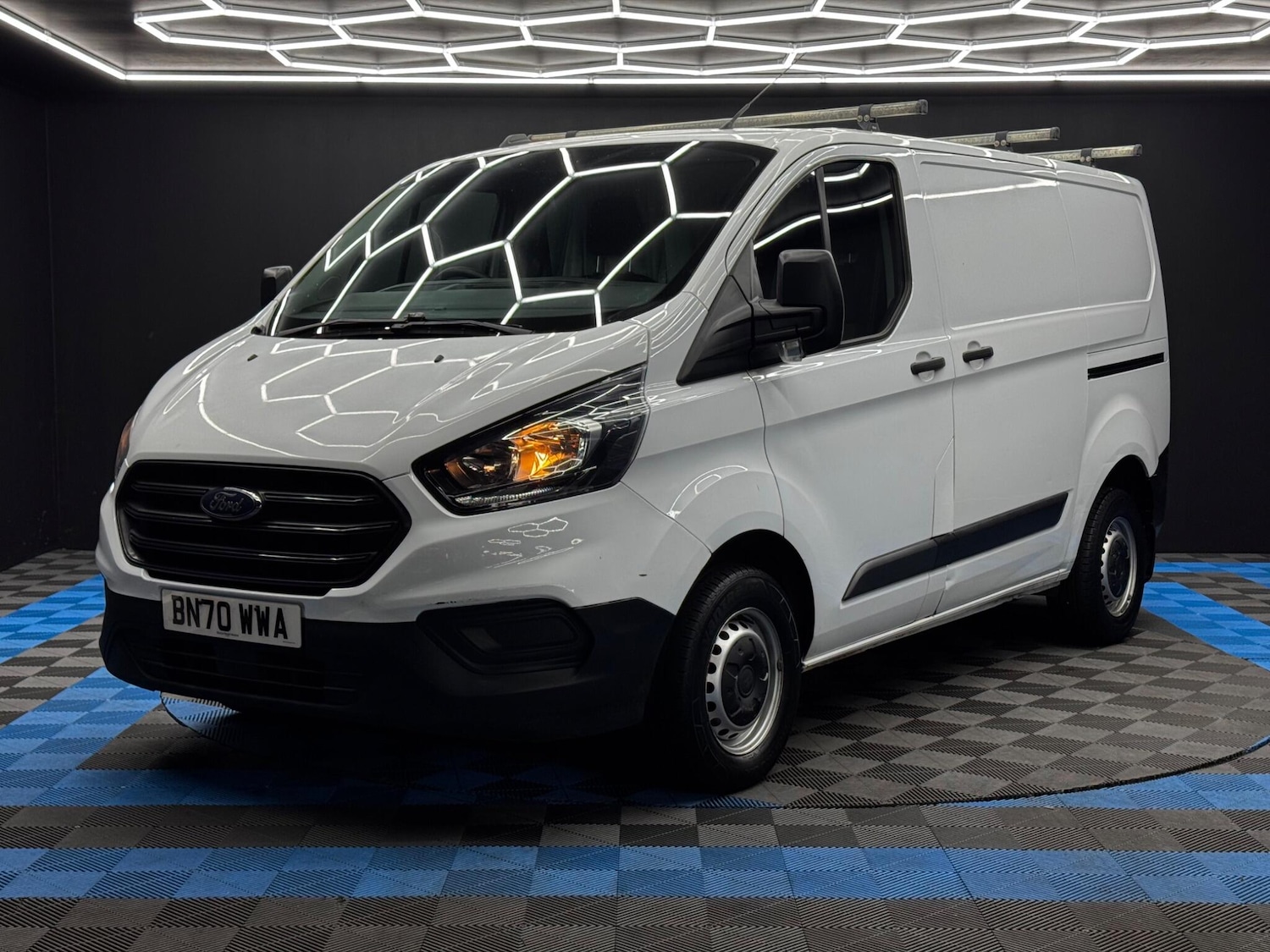 Used Ford Transit Custom 2020 for sale - 76667167: Photo 3