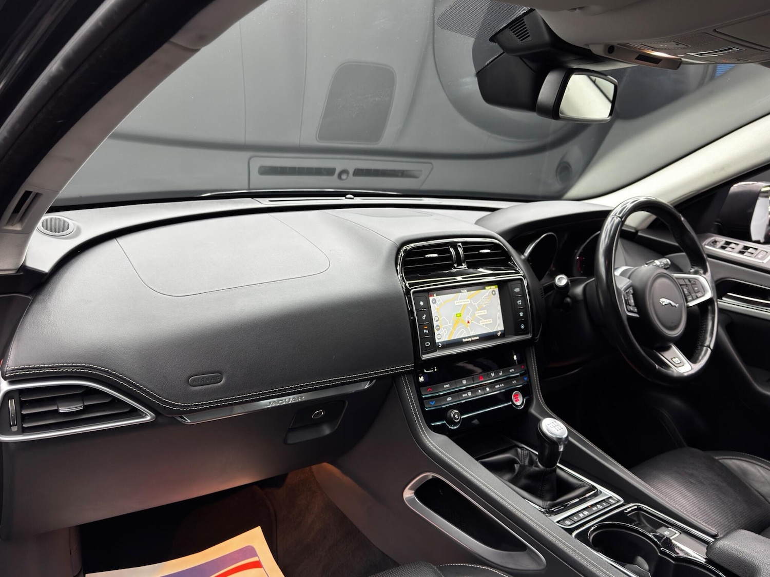 Used Jaguar F-Pace 2017 for sale - 76913112: Photo 11