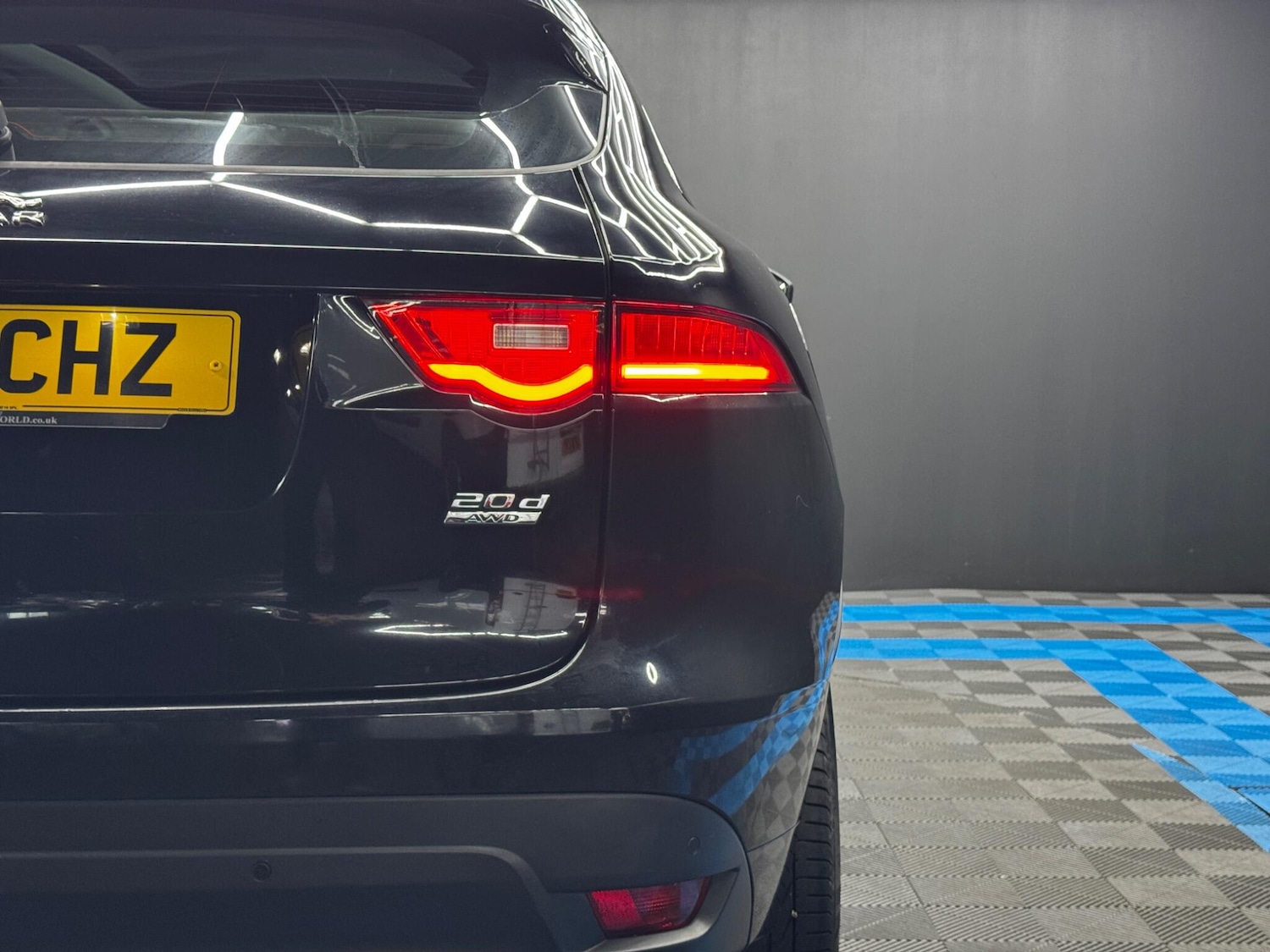 Used Jaguar F-Pace 2017 for sale - 76913112: Photo 43