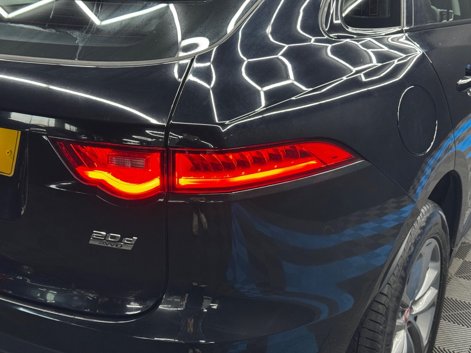 Used Jaguar F-Pace 2017 for sale - 76913112: Photo 44