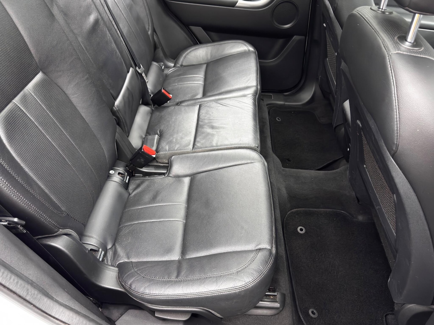 Used Land Rover Discovery Sport 2018 for sale - 76457700: Photo 15