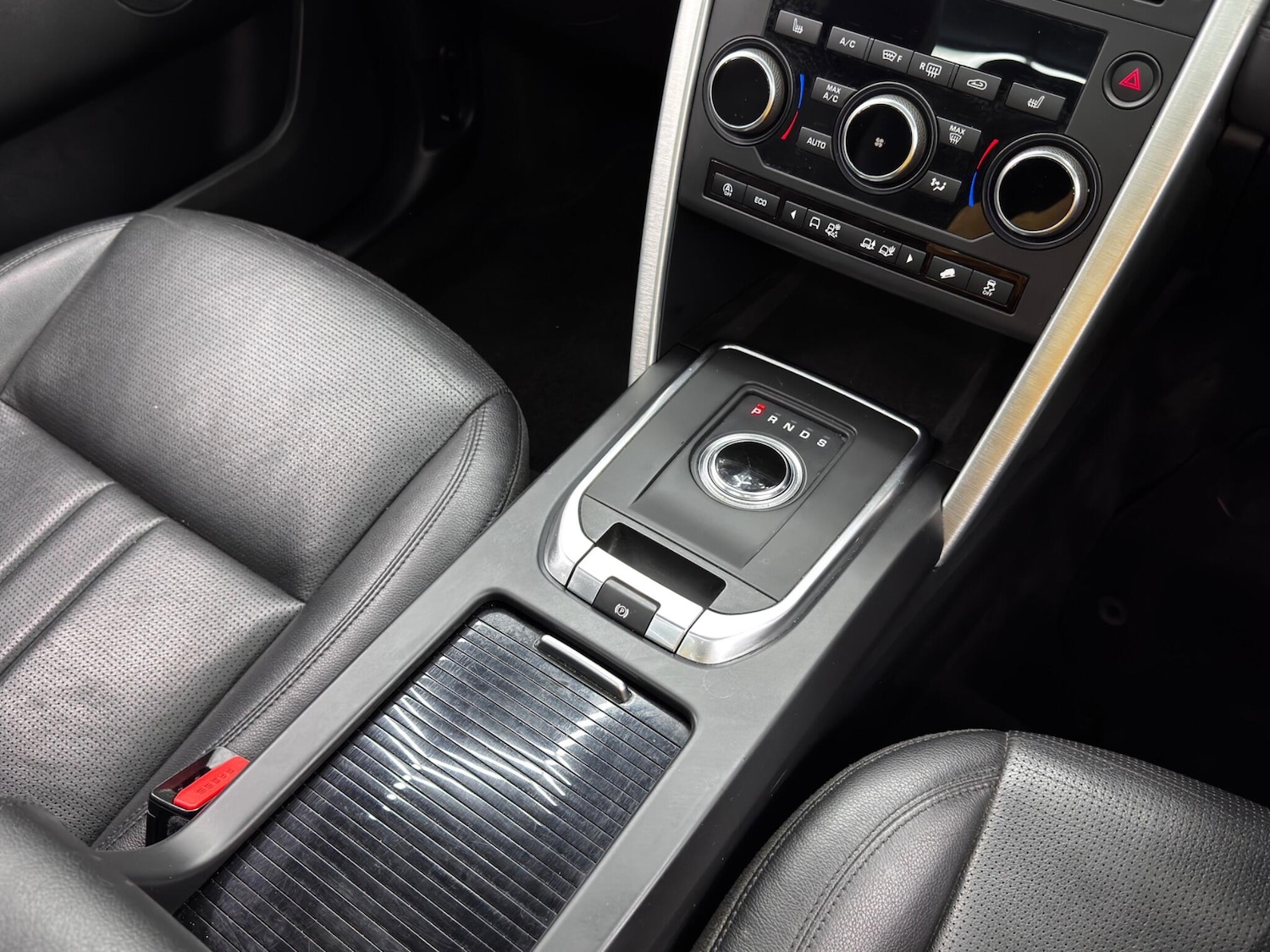 Used Land Rover Discovery Sport 2018 for sale - 76457700: Photo 22