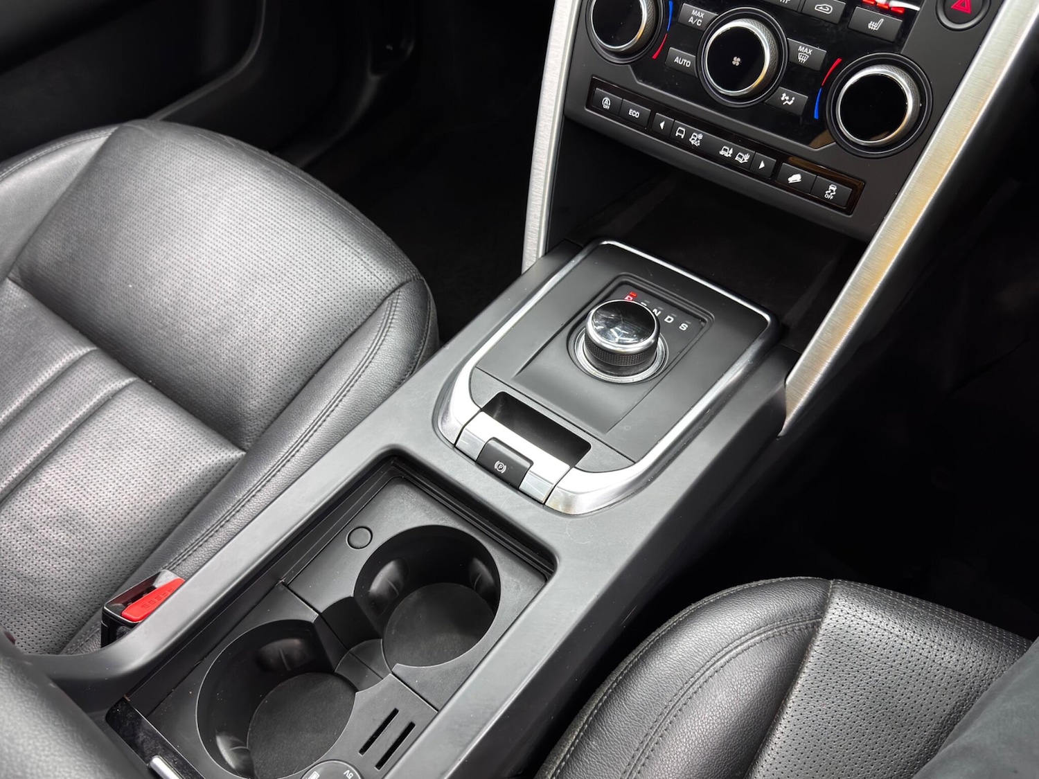 Used Land Rover Discovery Sport 2018 for sale - 76457700: Photo 23