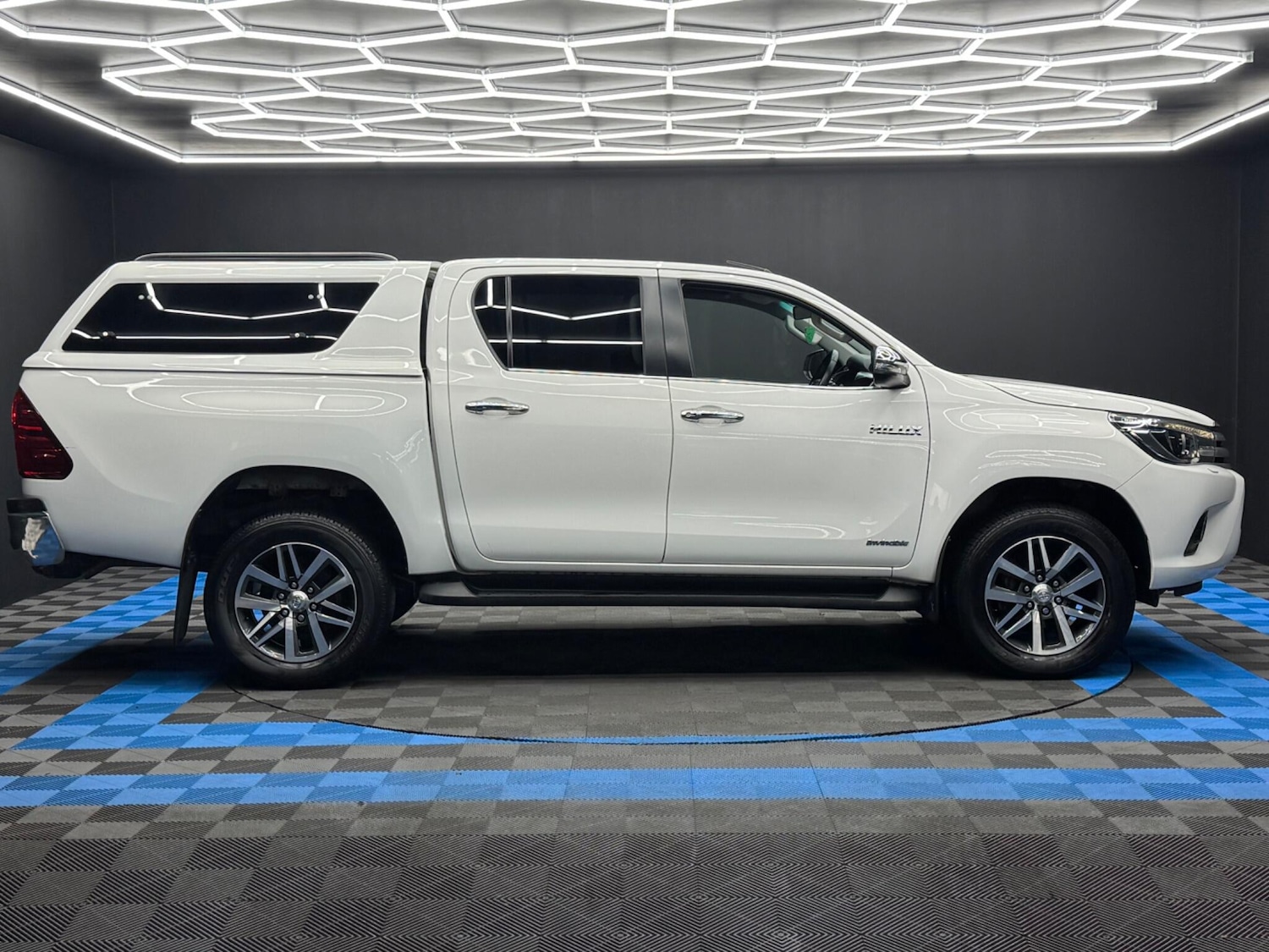 Used Toyota Hilux 2020 for sale - 76988150: Photo 4