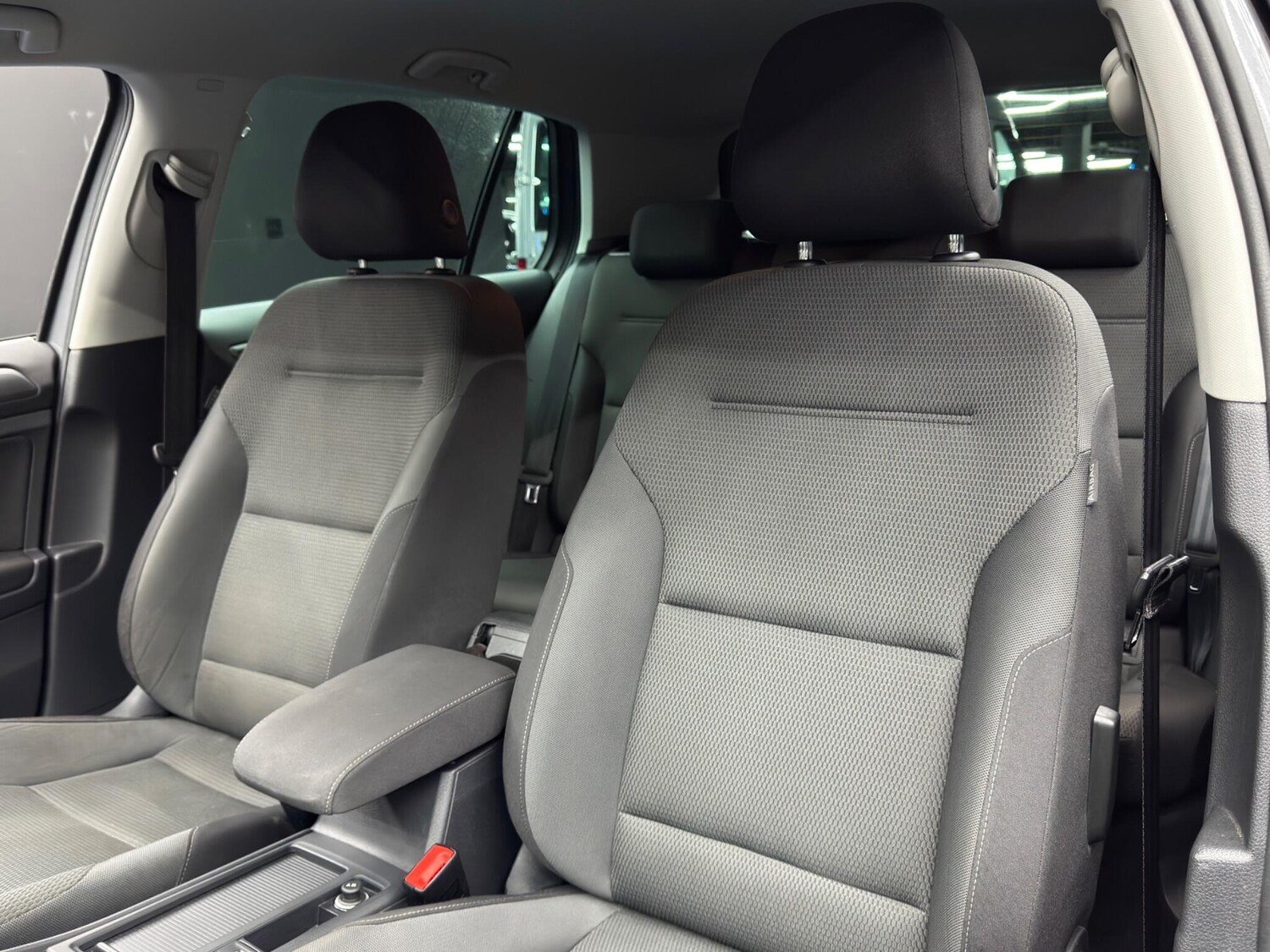 Used Volkswagen Golf 2020 for sale - 77351691: Photo 14