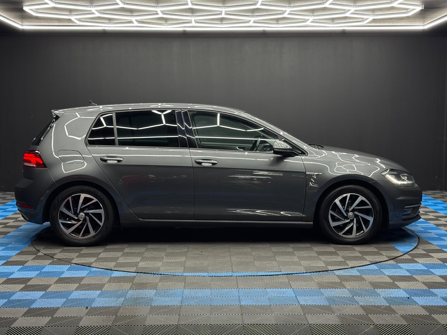 Used Volkswagen Golf 2020 for sale - 77351691: Photo 4