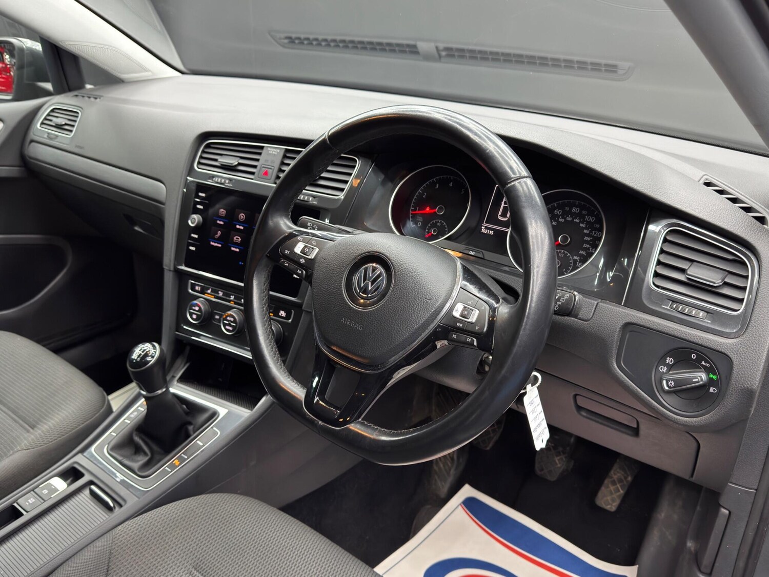 Used Volkswagen Golf 2020 for sale - 77351691: Photo 9