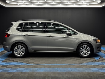 Used Volkswagen Golf SV 2016 for sale - 79533561: Photo