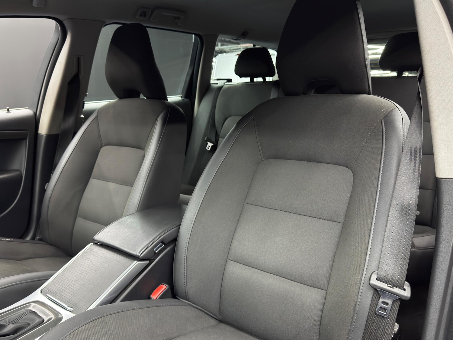 Used Volvo V70 2015 for sale - 77854276: Photo 14