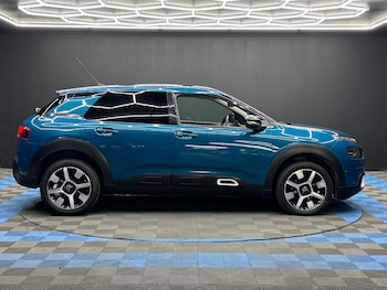 Used Citroen C4 Cactus 2018 for sale - 75588381: Photo