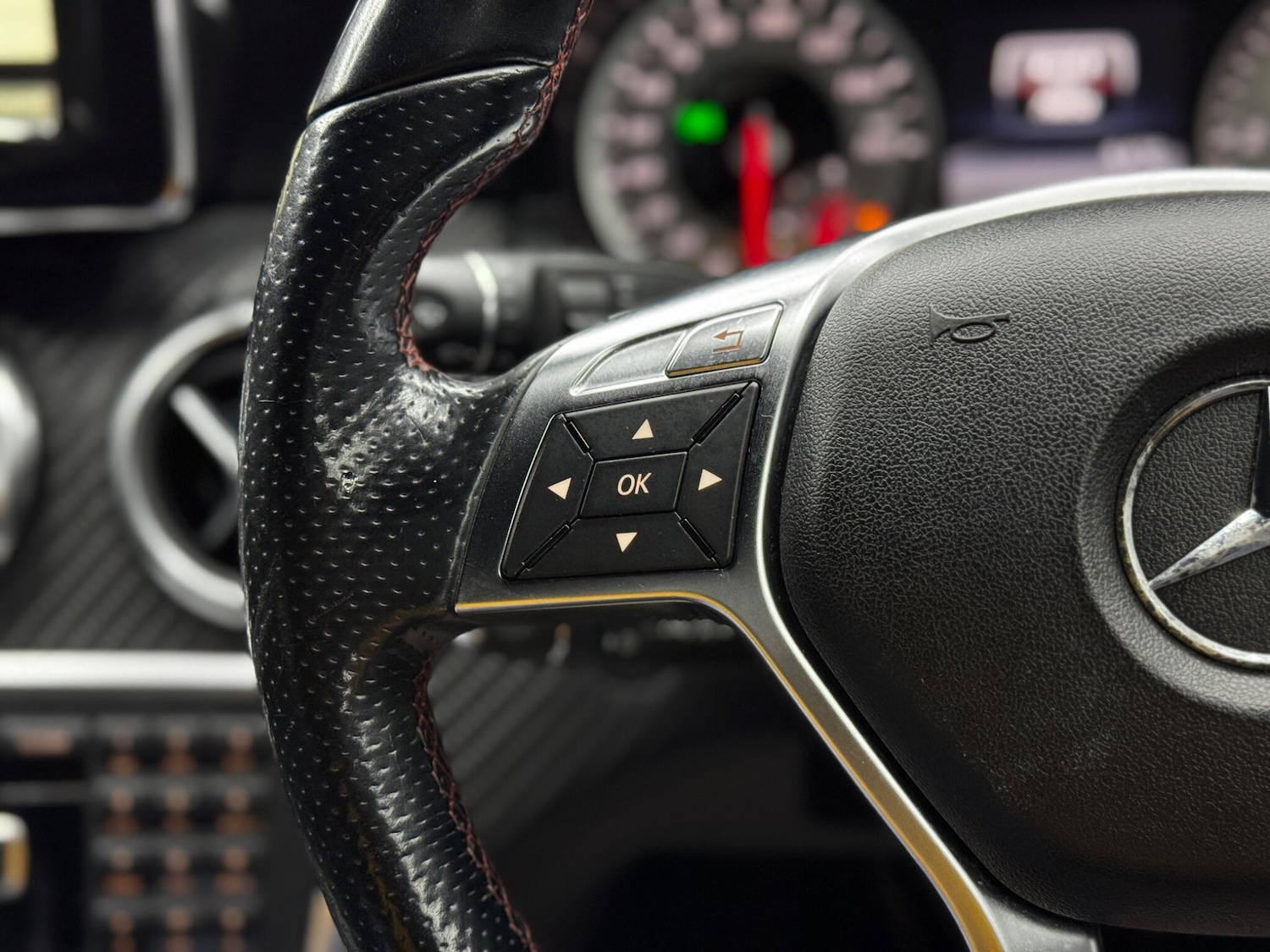 Used Mercedes-Benz A-Class 2014 for sale - 76633956: Photo 20