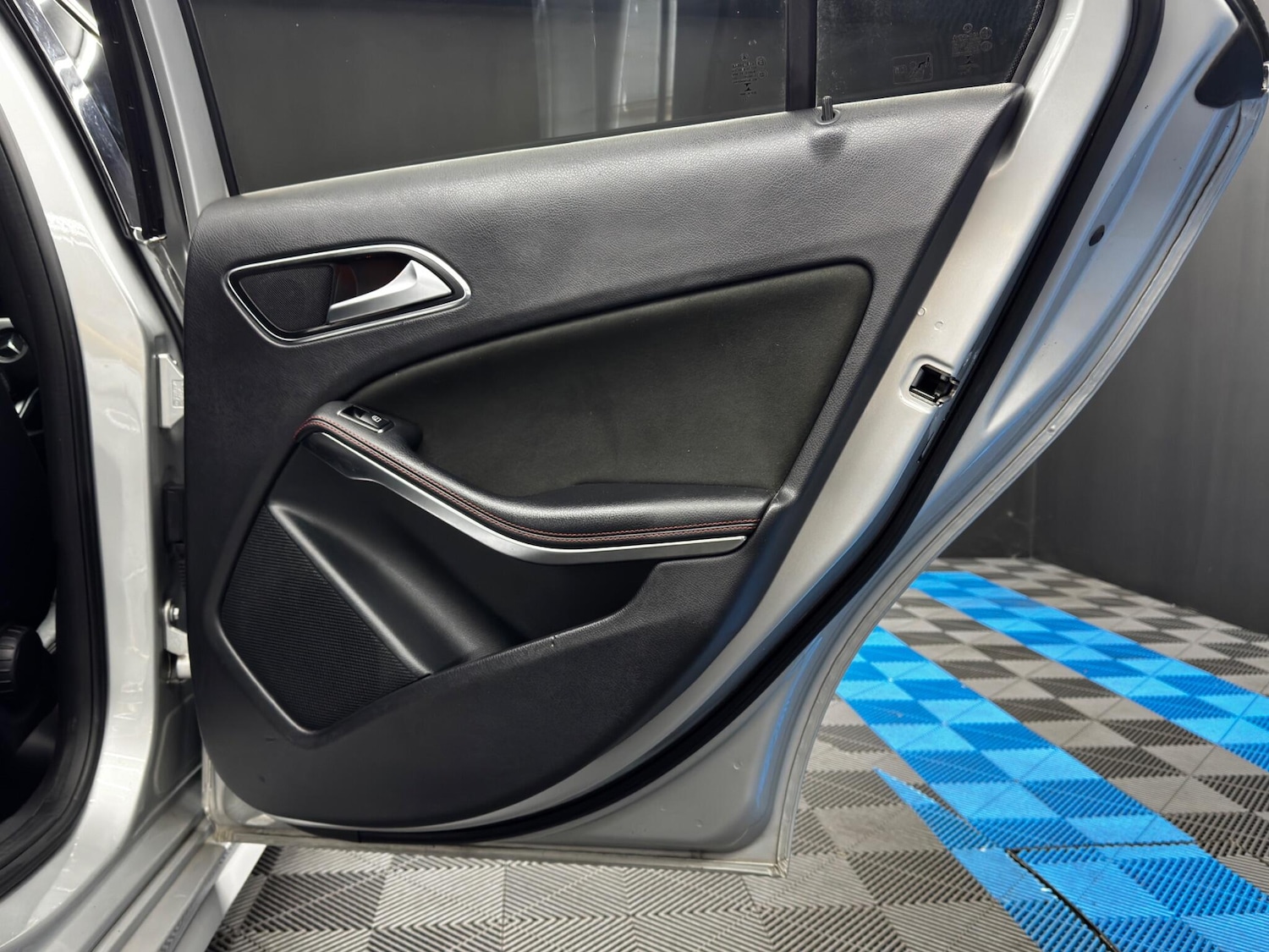 Used Mercedes-Benz A-Class 2014 for sale - 76633956: Photo 36