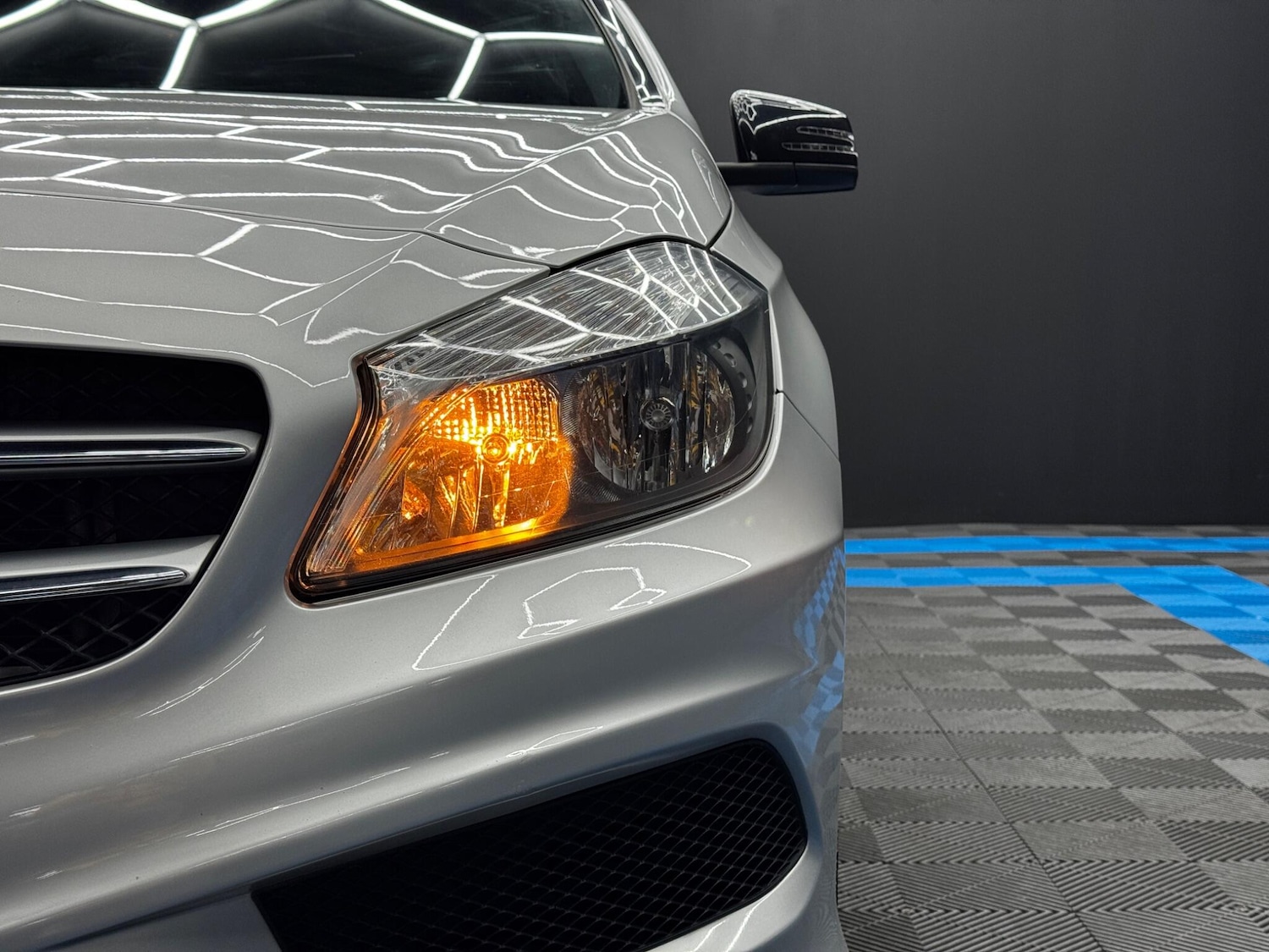 Used Mercedes-Benz A-Class 2014 for sale - 76633956: Photo 39