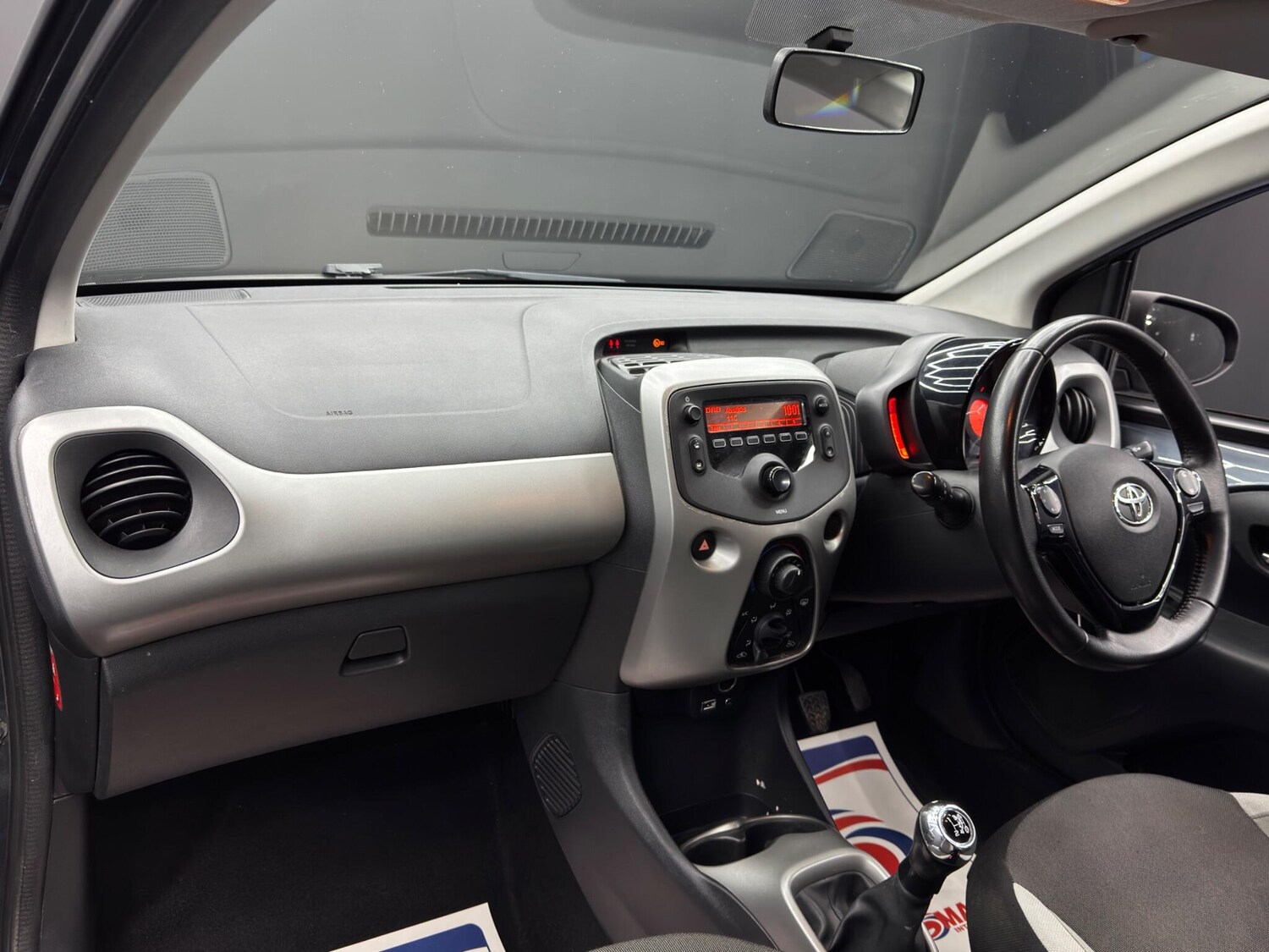 Used Toyota AYGO 2017 for sale - 77908907: Photo 11