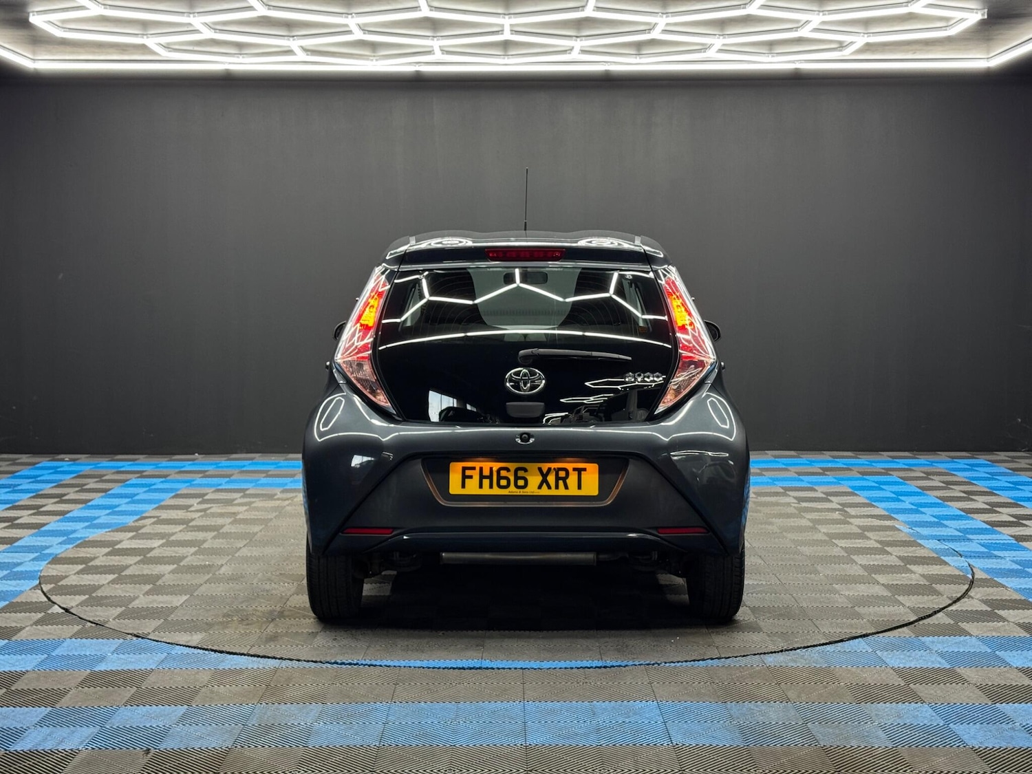 Used Toyota AYGO 2017 for sale - 77908907: Photo 6