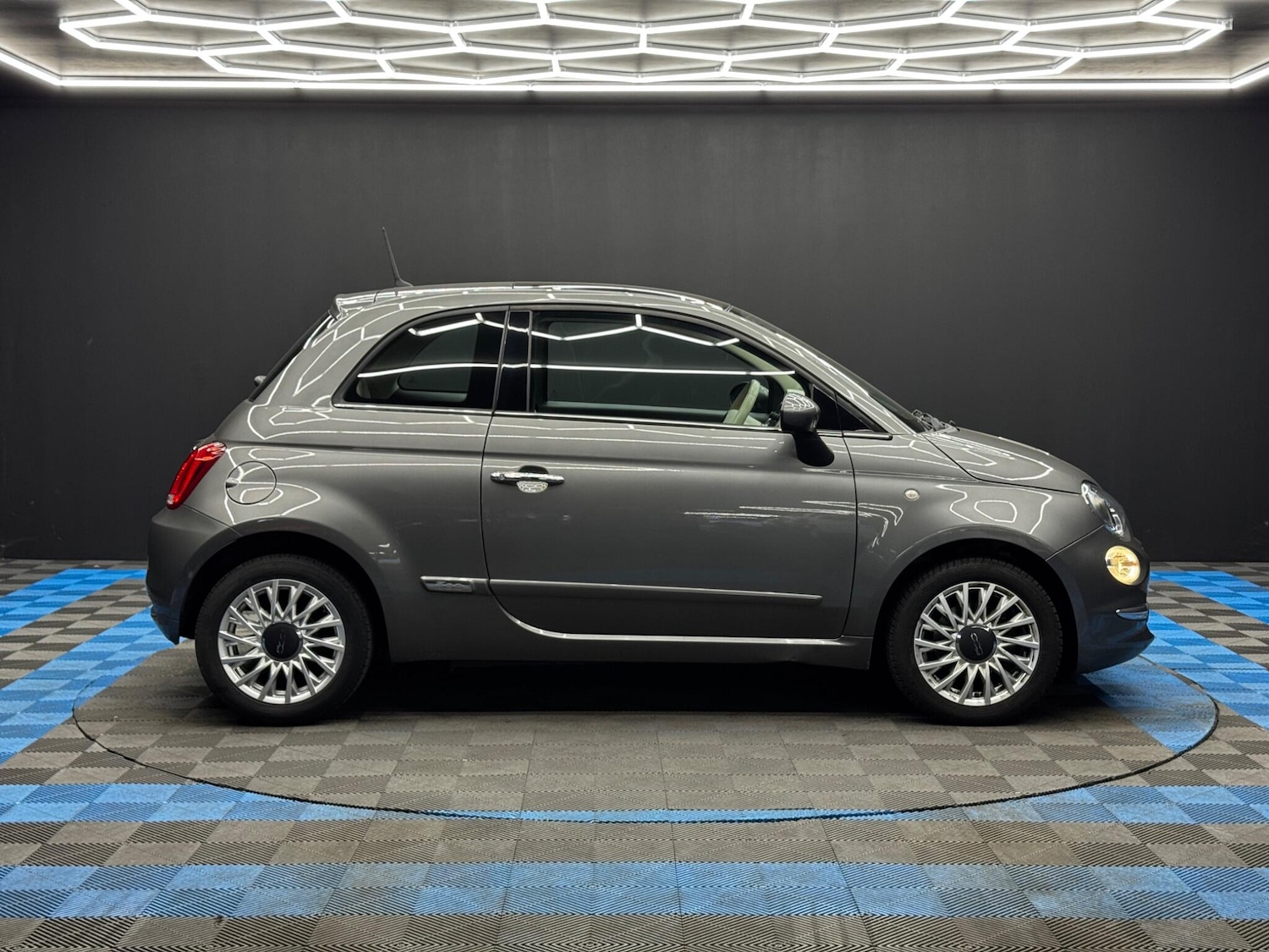 Used Fiat 500 2016 for sale - 77769074: Photo 4