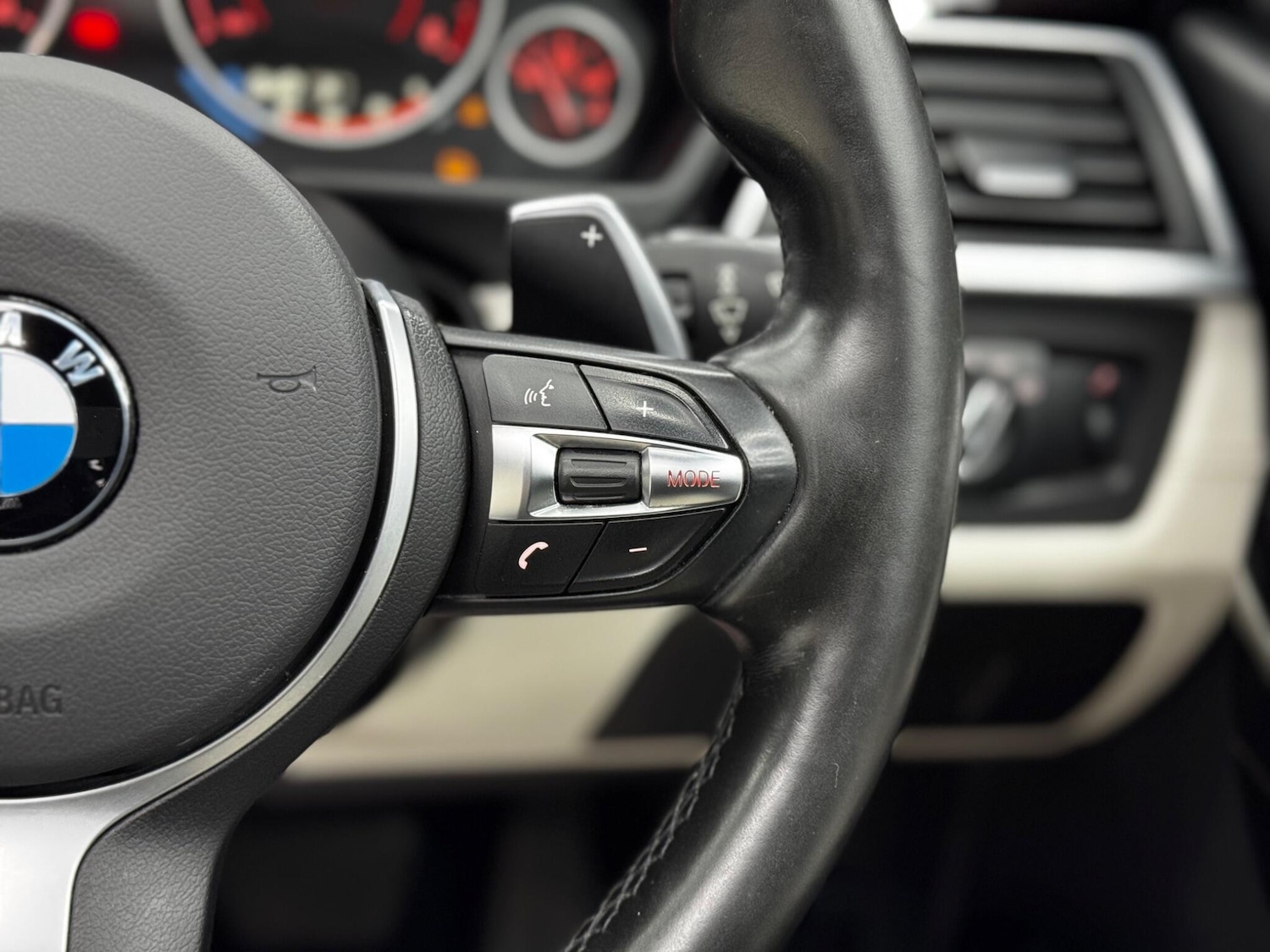 Used BMW 3 Series 2016 for sale - 76666758: Photo 19